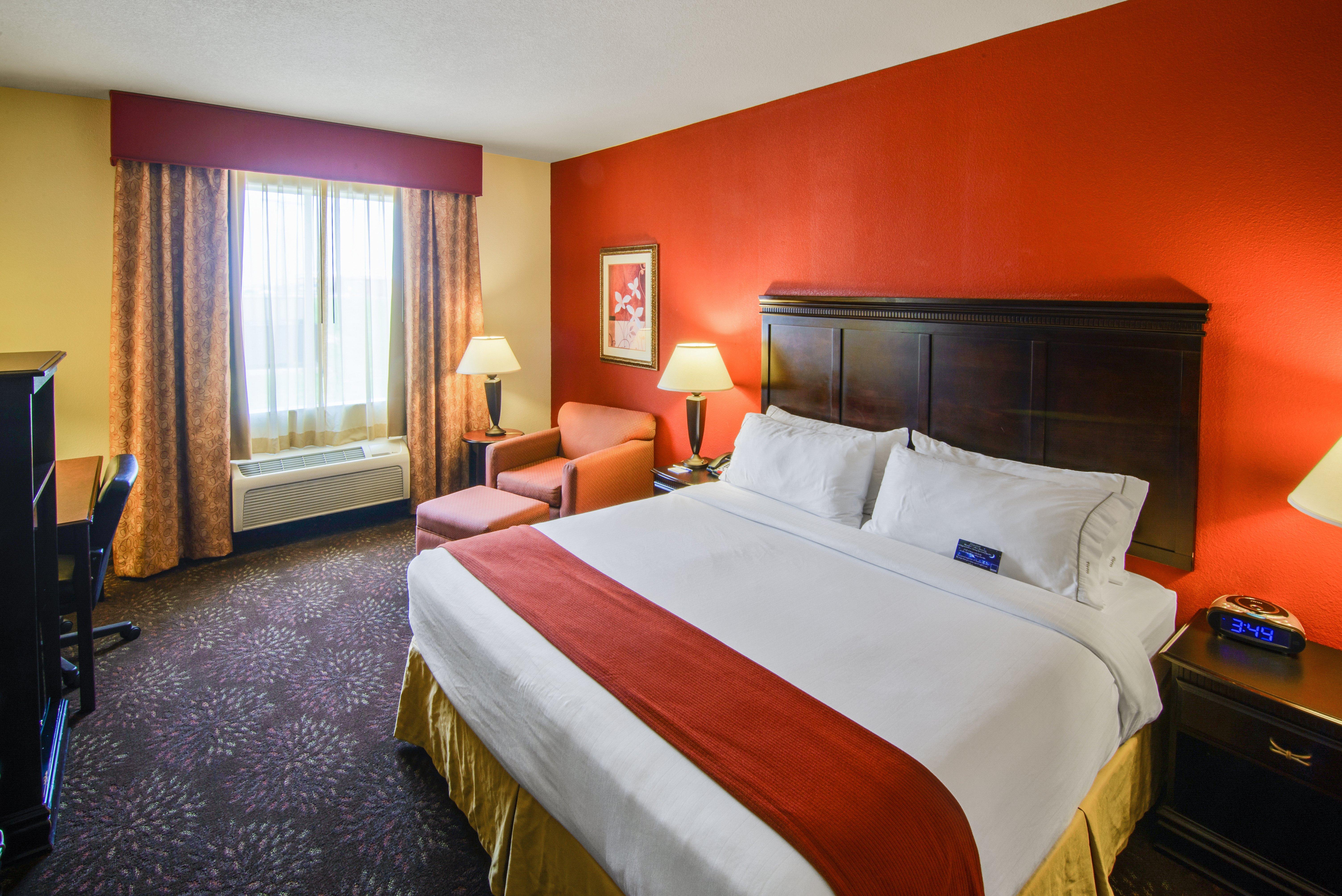 Holiday Inn Express Hotel & Suites Terrell By Ihg Экстерьер фото
